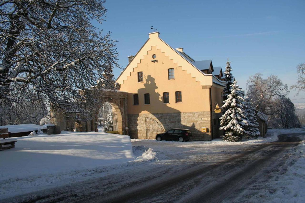 Hotel Und Restaurant Rittergut Kreipitzsch Наумбург Экстерьер фото