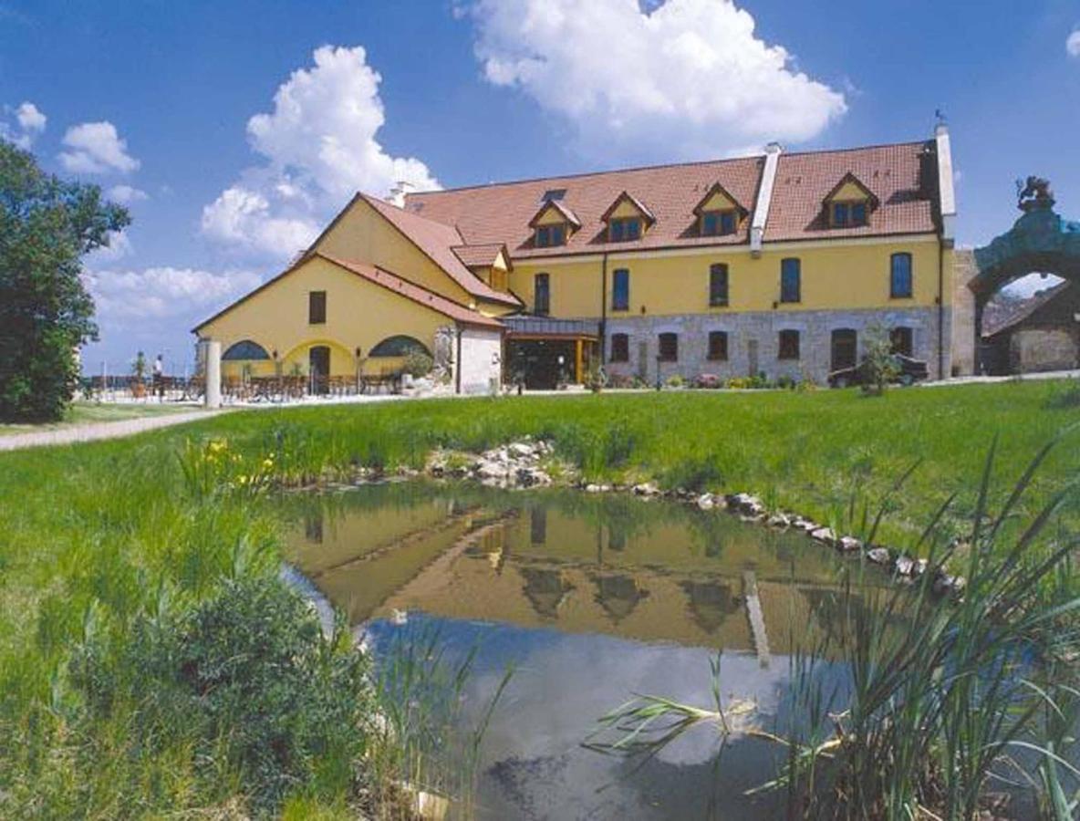 Hotel Und Restaurant Rittergut Kreipitzsch Наумбург Экстерьер фото